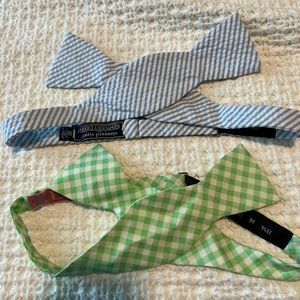 Vineyard Vines Bow ties